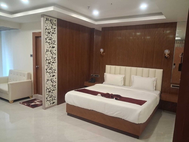 Imagen de la habitación del Hotel Briddhishree Palace. Foto 6