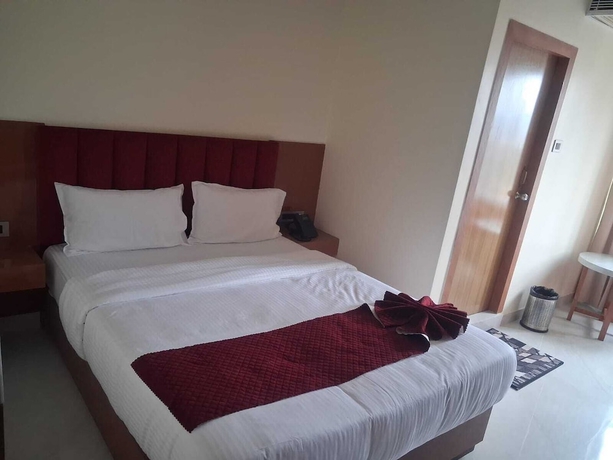 Imagen de la habitación del Hotel Briddhishree Palace. Foto 7