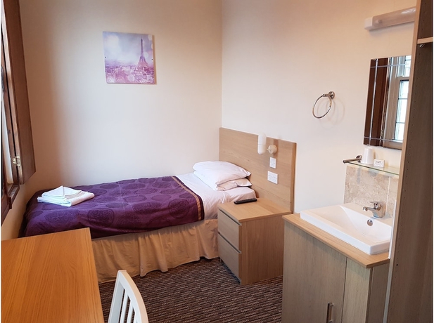 Imagen de la habitación del Hotel Bridge Guest House. Foto 10