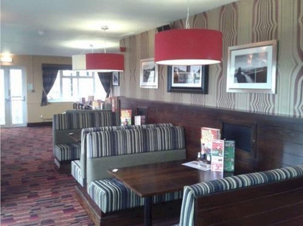 Imagen del bar/restaurante del Hotel Bridge Inn by Greene King Inns. Foto 3