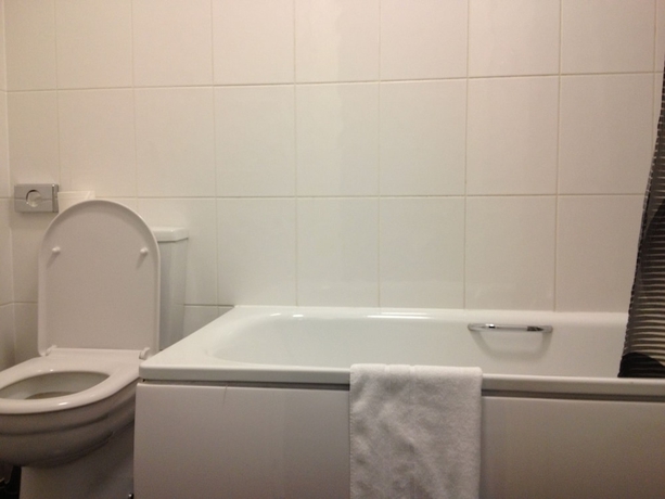 Imagen de la habitación del Hotel Bridge Park. Foto 9