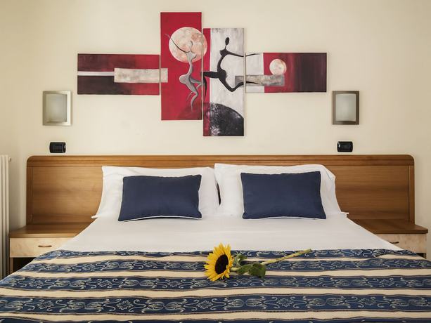 Imagen de la habitación del Hotel Bridge, Rimini. Foto 3