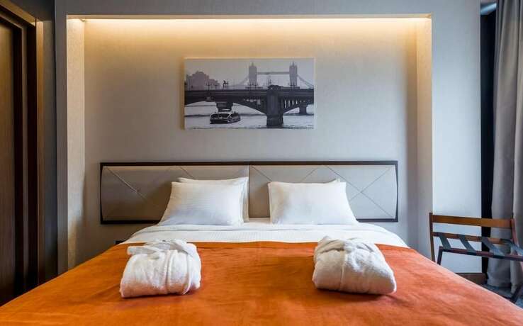 Imagen de la habitación del Hotel Bridge, Tbilisi. Foto 15