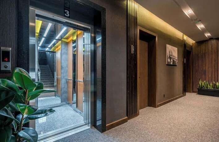 Imagen de la habitación del Hotel Bridge, Tbilisi. Foto 20