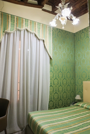Imagen de la habitación del Hotel Bridge, Venecia. Foto 12