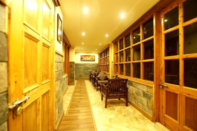 Imagen de los interiores del Hotel Bridge View Regency. Foto 19