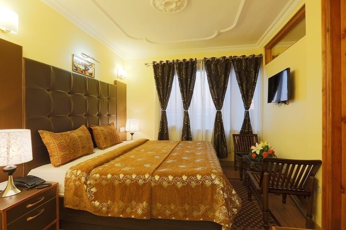 Imagen de la habitación del Hotel Bridge View Regency. Foto 9