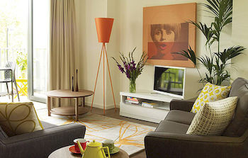 Imagen de los interiores del Hotel BridgeStreet Stratford City. Foto 3