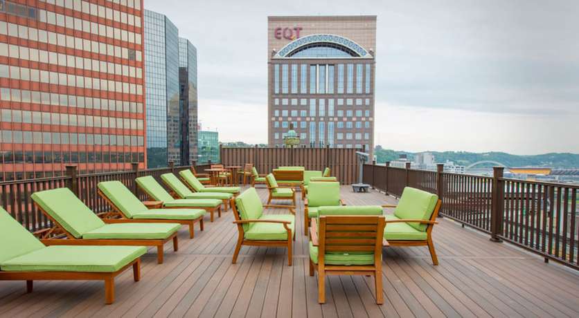 Imagen de los interiores del Hotel BridgeStreet at The Clark Building. Foto 16