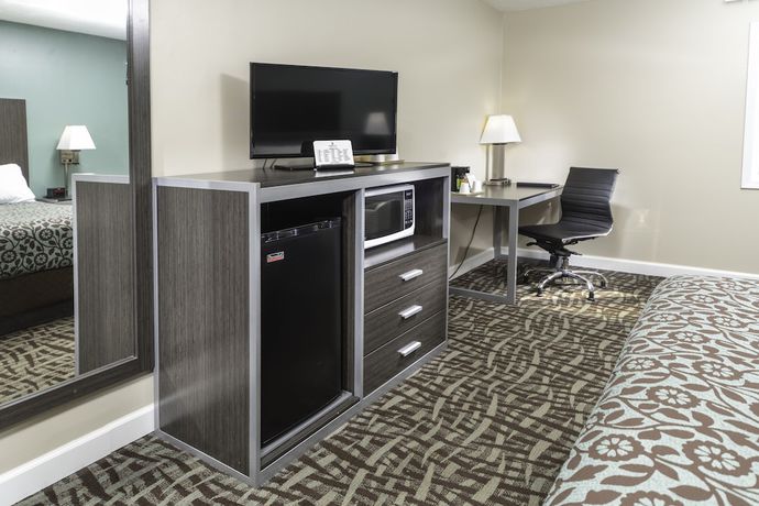 Imagen de la habitación del Hotel Bridgepointe Inn and Suites. Foto 7
