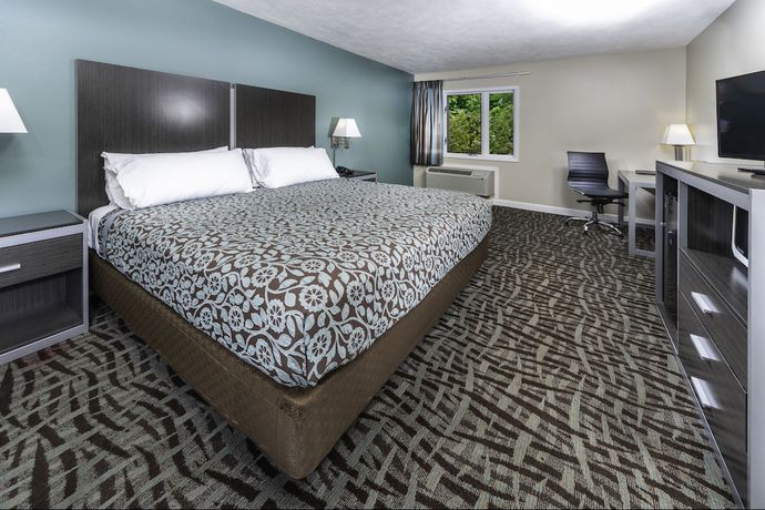 Imagen de la habitación del Hotel Bridgepointe Inn and Suites. Foto 10