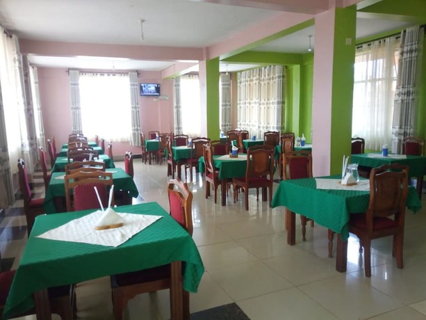 Imagen del bar/restaurante del Hotel Bridgestone. Foto 5