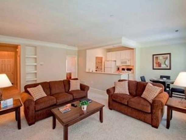 Imagen de los interiores del Hotel Bridgestreet At Easton Commons. Foto 13