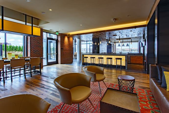 Imagen de los interiores del Hotel Bridgestreet at Union Wharf. Foto 6
