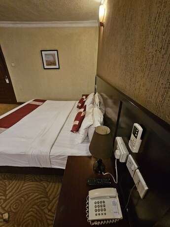 Imagen general del Hotel Bridgeview and Conference Centre. Foto 14