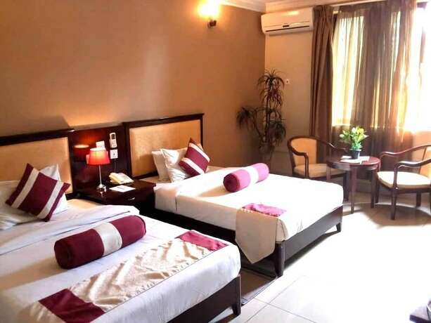 Imagen de la habitación del Hotel Bridgeview and Conference Centre. Foto 26