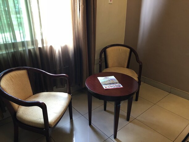 Imagen de la habitación del Hotel Bridgeview and Conference Centre. Foto 28