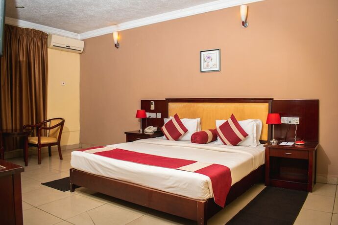 Imagen de la habitación del Hotel Bridgeview and Conference Centre. Foto 35