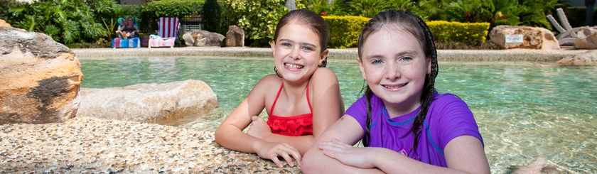 Imagen de la piscina del Hotel Bridgewater Apartments. Foto 15