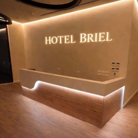 Imagen de los interiores del Hotel Briel. Foto 16