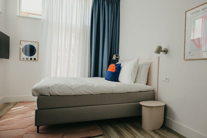 Imagen de la habitación del Hotel Bries Den Haag Scheveningen. Foto 13