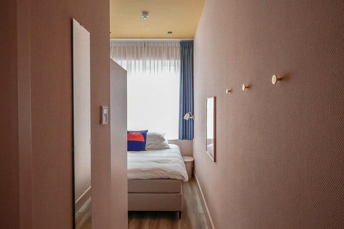 Imagen de la habitación del Hotel Bries Den Haag Scheveningen. Foto 18