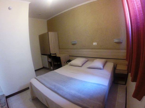 Imagen de la habitación del Hotel Brigadeiro. Foto 10