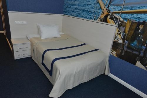 Imagen de la habitación del Hotel Brigantina. Foto 6