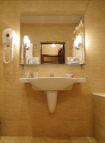 Imagen de la habitación del Hotel Brigantine. Foto 3