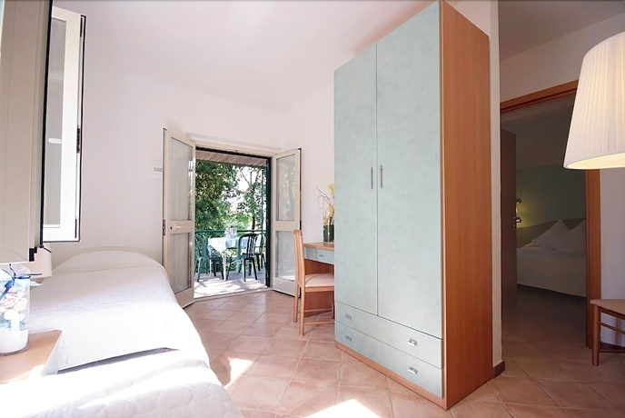 Imagen de la habitación del Hotel Brigantino. Foto 7
