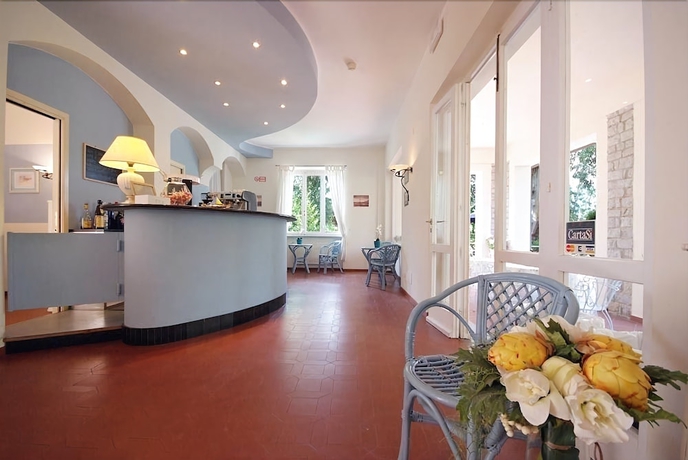 Imagen de los interiores del Hotel Brigantino. Foto 18