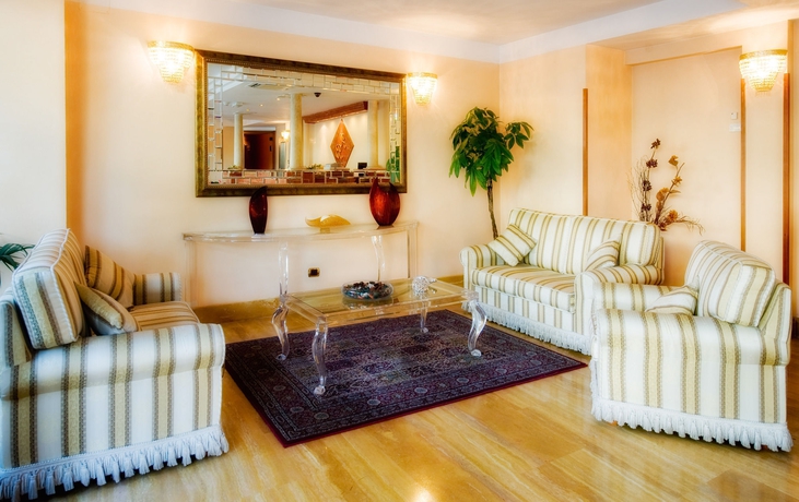 Imagen general del Hotel Bright. Foto 3