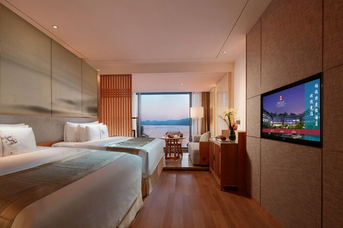 Imagen de la habitación del Hotel Bright Qiandaolake Resort. Foto 15
