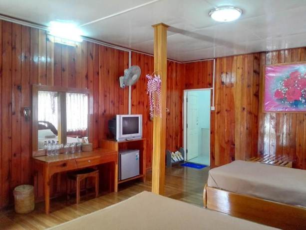 Imagen de la habitación del Hotel Bright hotel. Foto 5