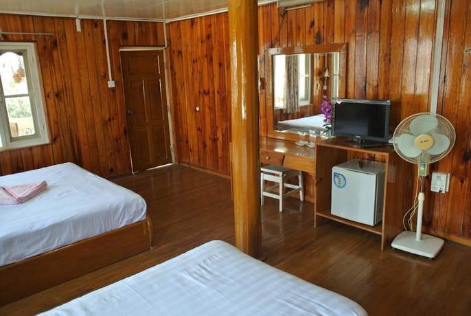 Imagen de la habitación del Hotel Bright hotel. Foto 15