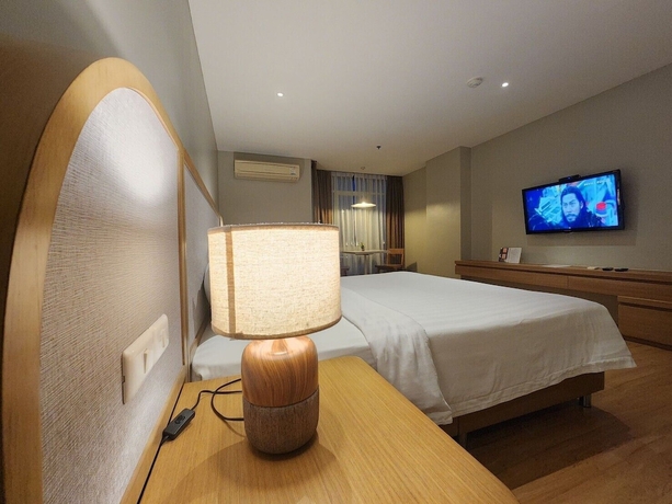 Imagen de la habitación del Hotel Brighton, Bangkok. Foto 8