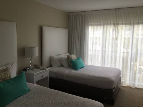 Imagen de la habitación del Hotel Brighton Suites. Foto 2
