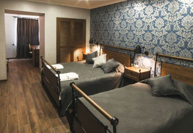 Imagen de la habitación del Hotel Brigitte, Tbilisi. Foto 8