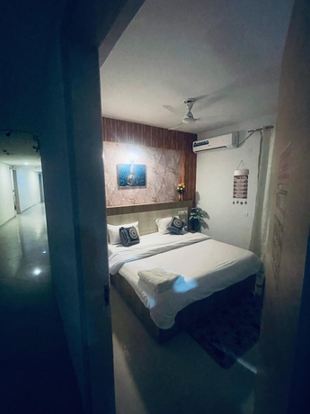 Imagen de la habitación del Hotel Brij Darshan. Foto 12