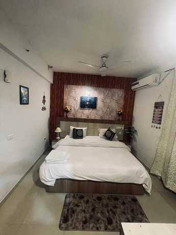 Imagen de la habitación del Hotel Brij Darshan. Foto 13