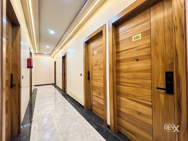 Imagen de los interiores del Hotel Brij Vas. Foto 15