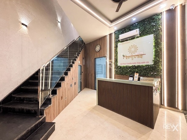 Imagen de los interiores del Hotel Brij Vas. Foto 16