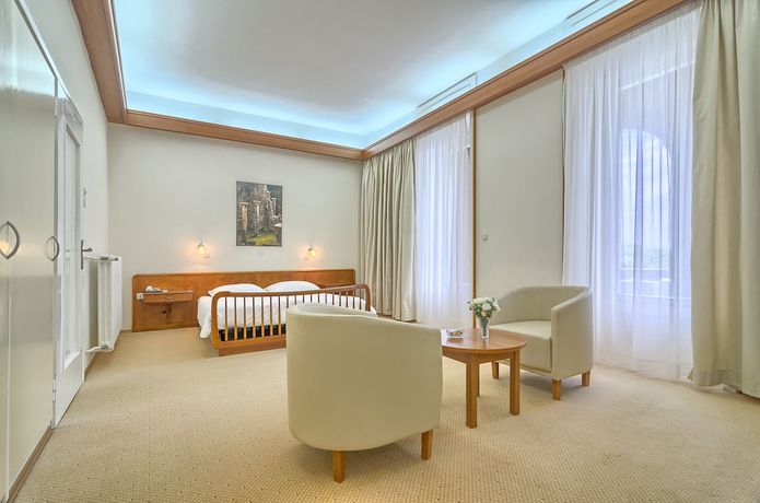 Imagen de la habitación del Hotel Brijuni Neptun. Foto 4