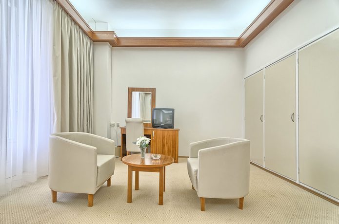 Imagen de la habitación del Hotel Brijuni Neptun. Foto 11