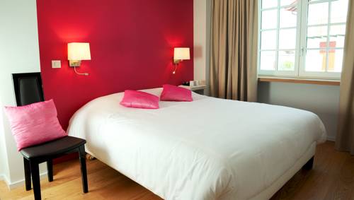 Imagen de la habitación del Hotel Briketenia. Foto 5