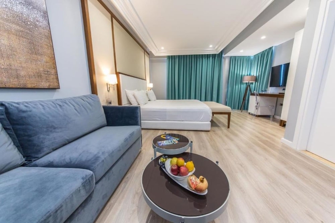 Imagen de la habitación del Hotel Brilant. Foto 9