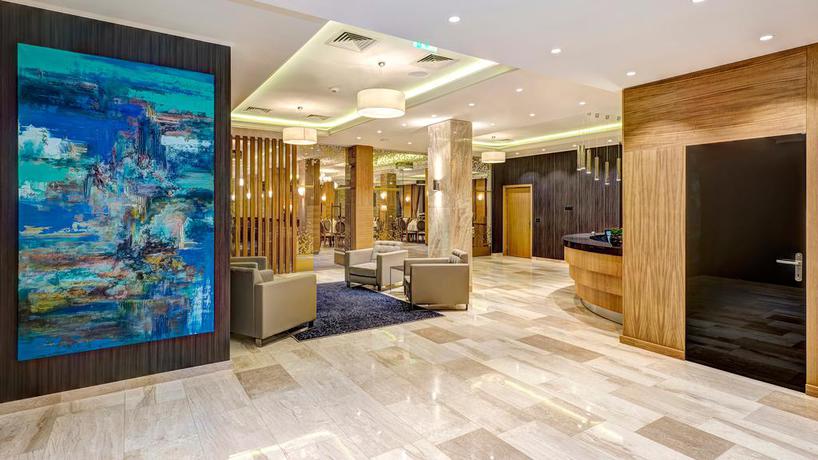 Imagen de los interiores del Hotel Briliant. Foto 8