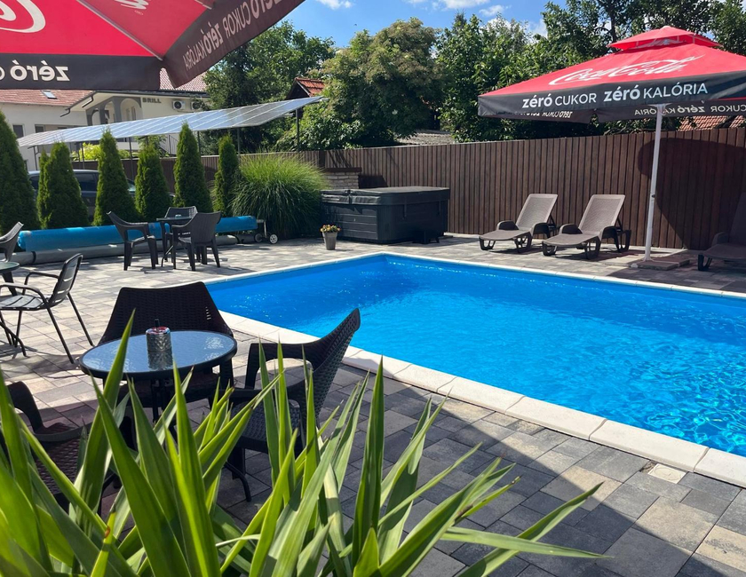 Imagen general del Hotel Brill B&eacute;k&eacute;scsaba. Foto 4