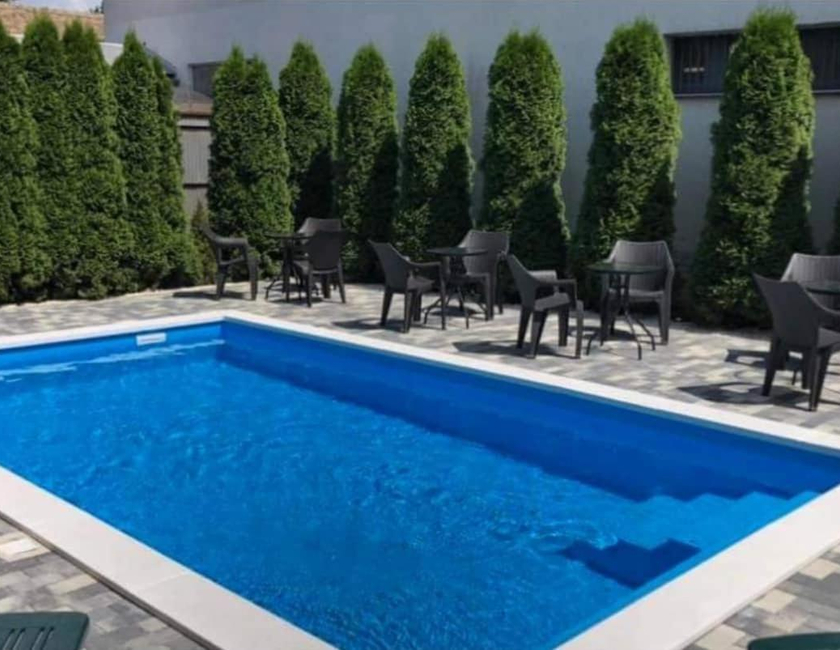 Imagen general del Hotel Brill Orosh&aacute;za. Foto 1