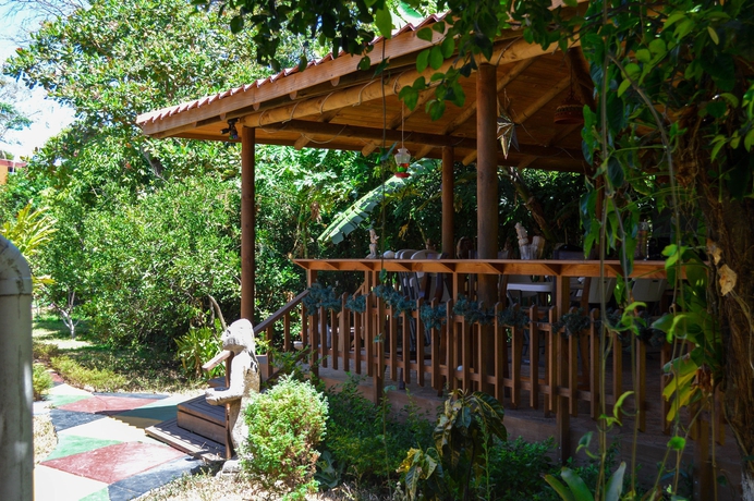 Imagen de los exteriores del Hotel Brillasol Airport. Foto 8